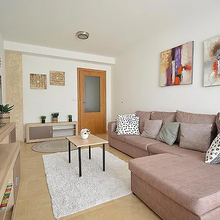 Centrico Apartamento En Villajuan Lejlighed